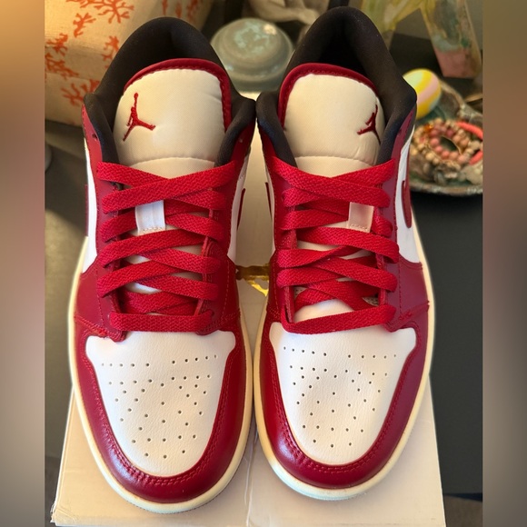 Nike Air Jordan 1 Low, women size 8.5
